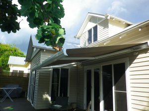 RETRACTABLE-FOLDING-ARM-AWNING-SUNBLIND-FULLY-MOTORISED-MELBOURNE-11