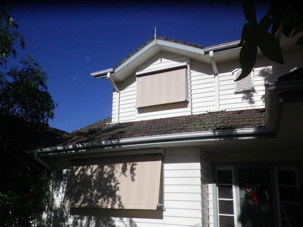 SECOND-STORY-BLIND-14