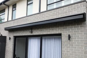 australia_semi_cassette_04 Australia Semi-Cassette Folding Arm Awning