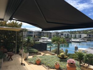 australia_semi_cassette_shades_of_australia2 Australia Semi-Cassette Folding Arm Awning
