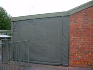 dscn0122 Geared Roller Clear PVC Bistro Blinds