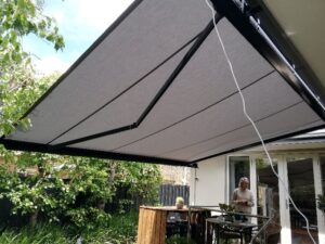 fnhq5324 Yuki Folding Arm Awning System