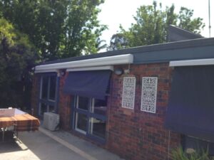 clark_east_brighton_bx260_5_ Harol BX260 Cassette Folding arm awning