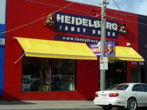 dscn6950 Drop Arm Awning