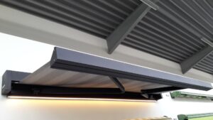 harol_bx270_folding_arm_awning_22_ (1) Harol BX270 Cassette Folding Arm awning