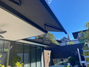 img_2761 Harol BX270 Cassette Folding Arm awning