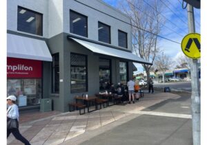 Global 2020 Semi-Cassette Folding Arm Awning