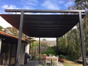 Shaderunner Retractable Shade Sail