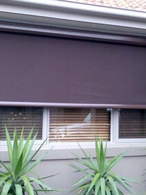 majstorovic_square_screen__3_ SunScreen Blinds