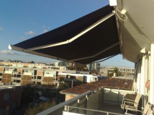 ryan_st_kilda_10_ Harol BX260 Cassette Folding arm awning