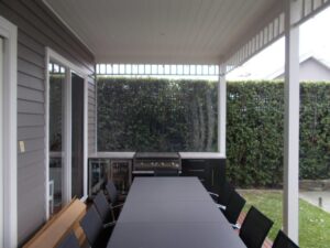 schwart_19_ (1) eZip Blind in Clear PVC or Screen fabric