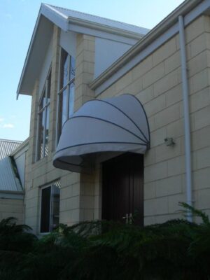 sievers_005 Bow Canopy