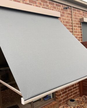 solto_pivot_arm_2_ Drop Arm Awning