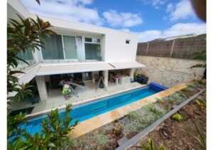 Global 2020 Semi-Cassette Folding Arm Awning