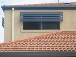 window-shade Louvre Privacy & Sun Screens